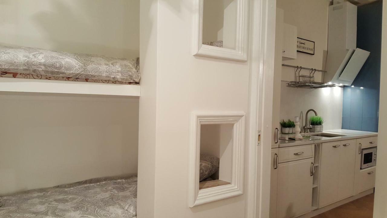 Modern History Apartment Tallinn Bagian luar foto