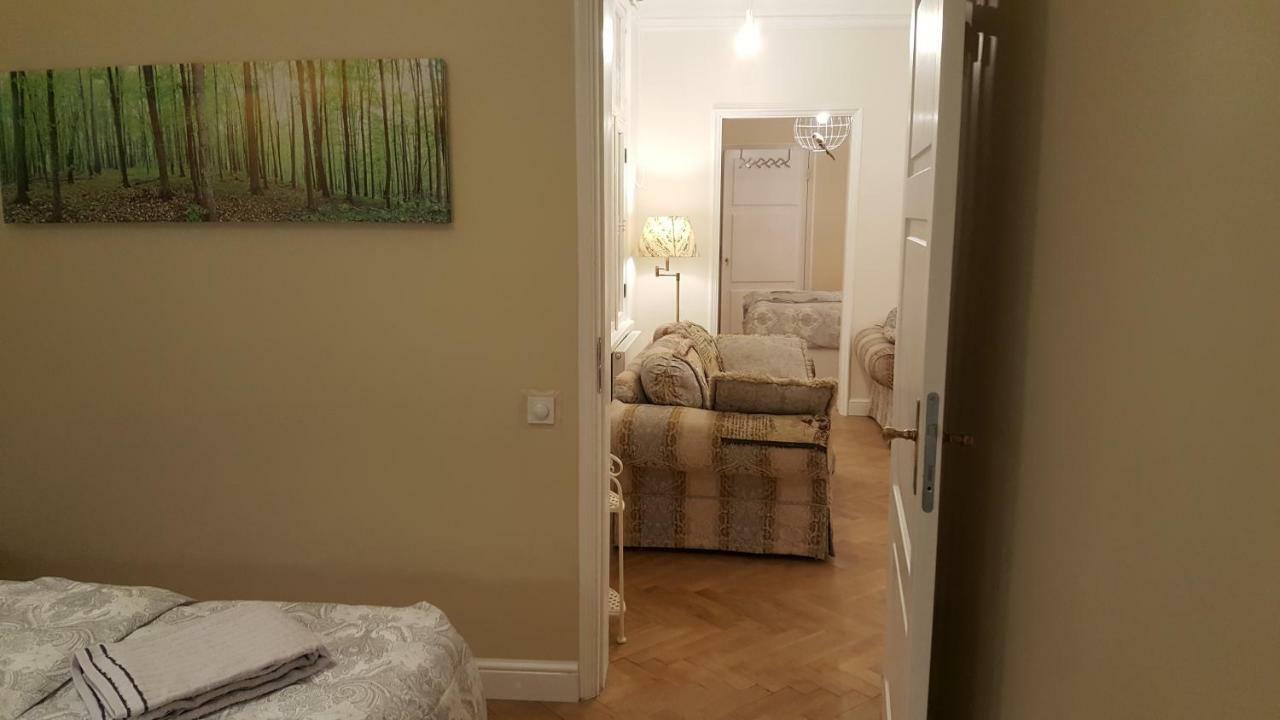 Modern History Apartment Tallinn Bagian luar foto